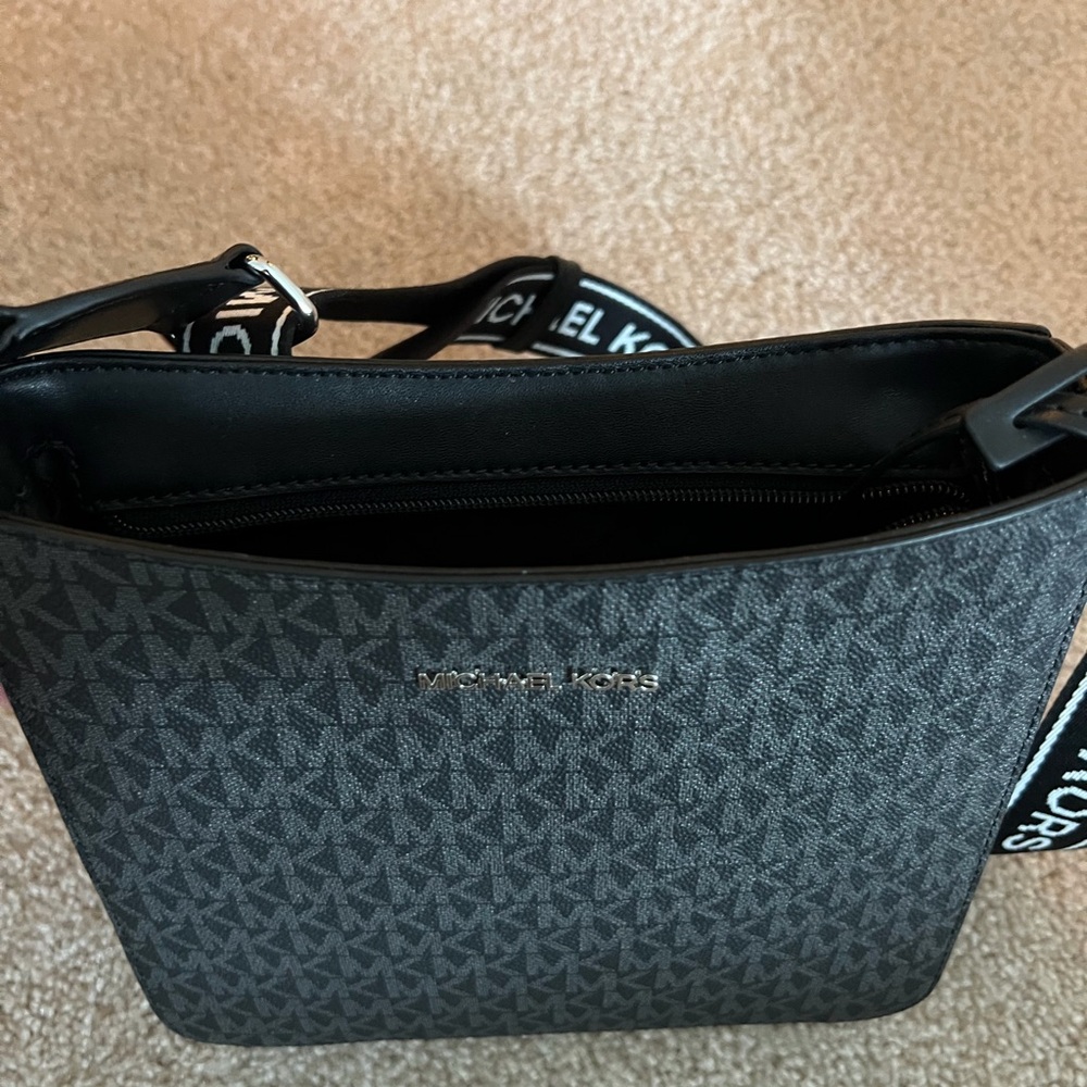 Michael Kors Black and Gray Logo Messenger Bag - Picture 4 of 5